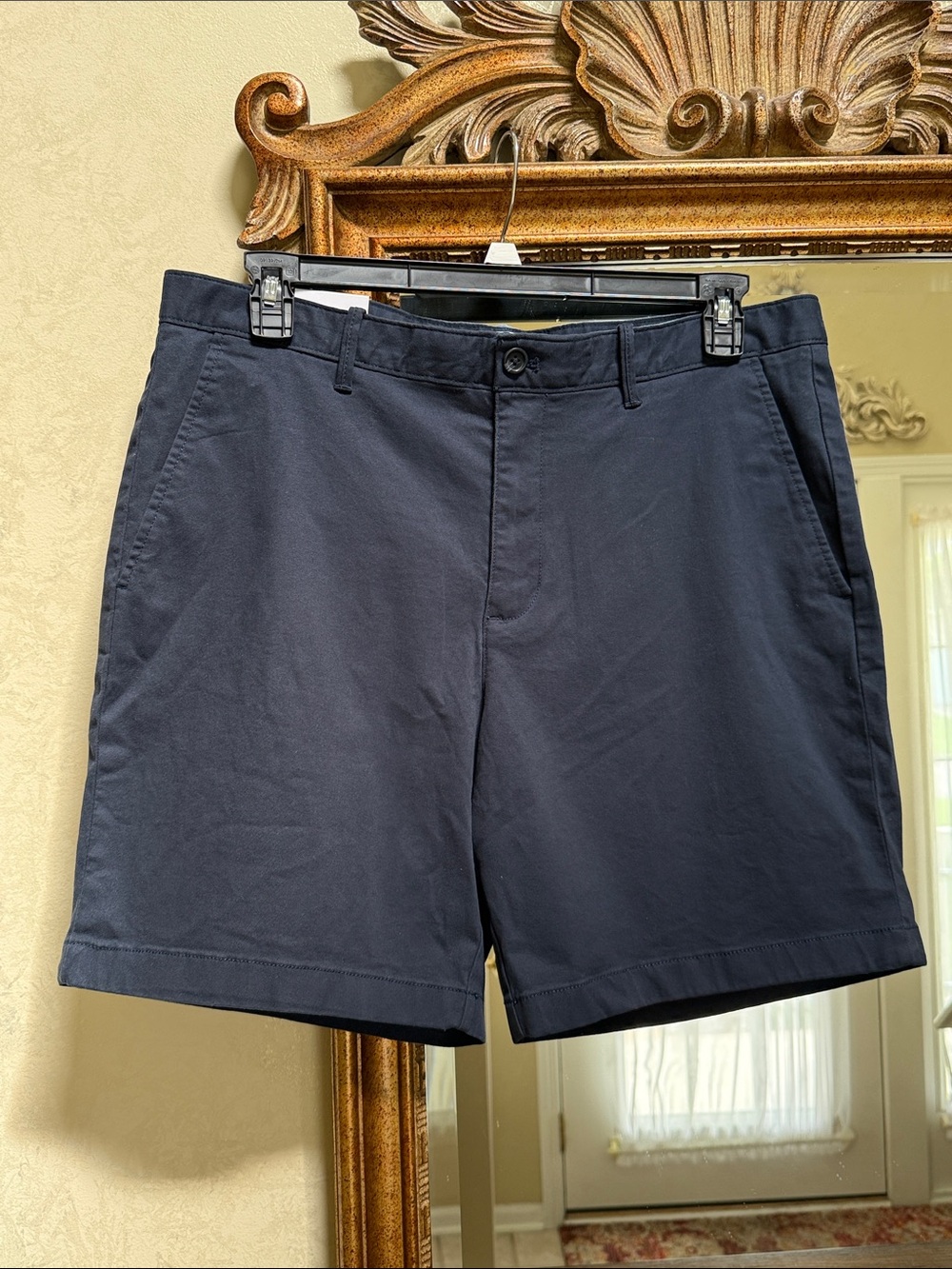 Men's Penguin by Munsingwear Navy Shorts. Size 36.